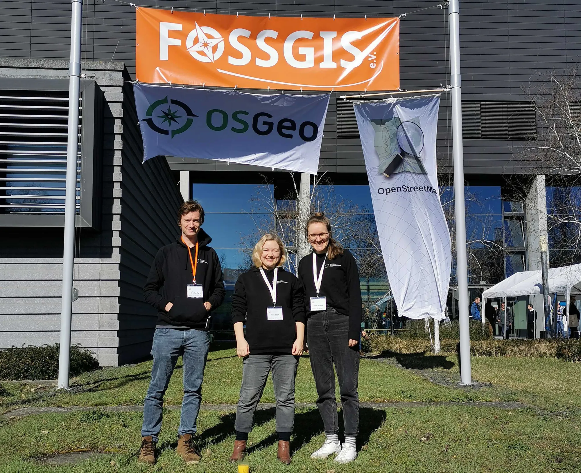 Klemens, Anna und Ester auf der Fossgis